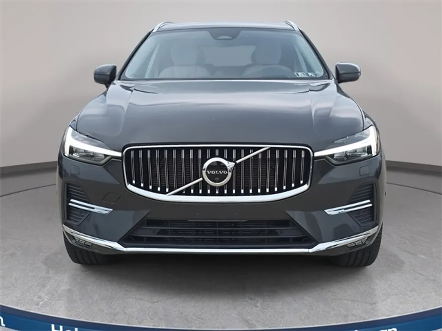 2022 Volvo XC60 Inscription photo 1