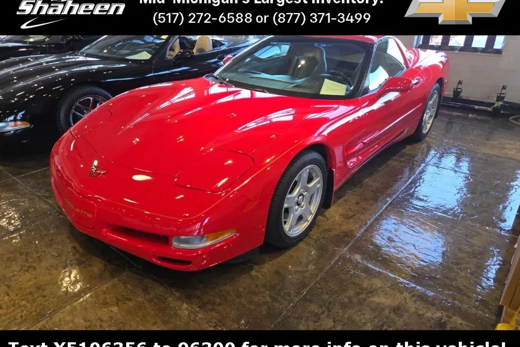 1999 Chevrolet Corvette photo 1