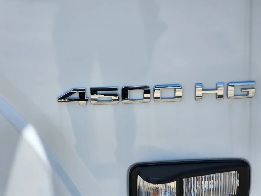 2025 Chevrolet Silverado 4500HD photo 1