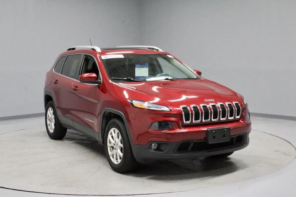 2014 Jeep Cherokee Latitude photo 1