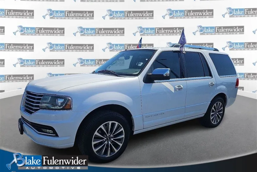 2015 Lincoln Navigator Base photo 1