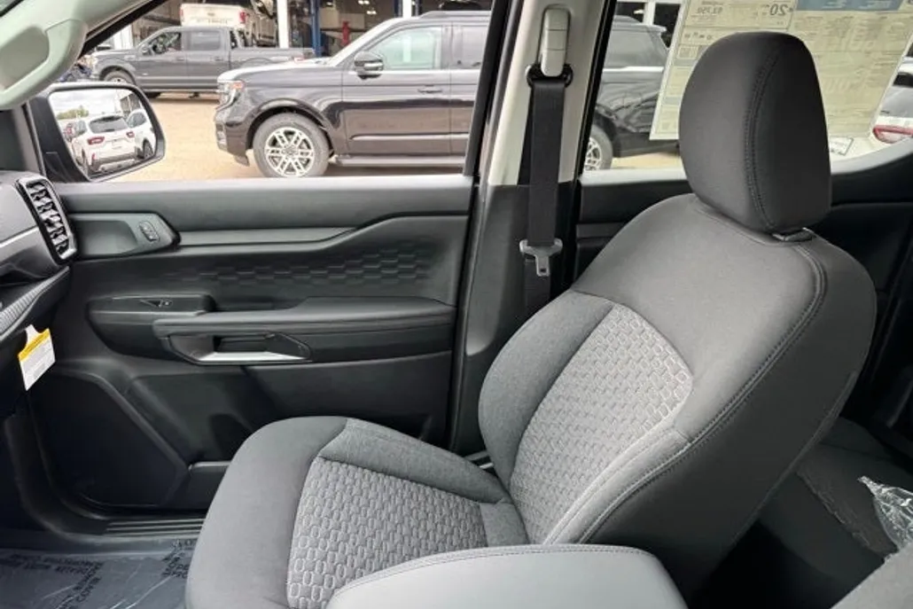 2025 Ford Ranger XLT photo 1