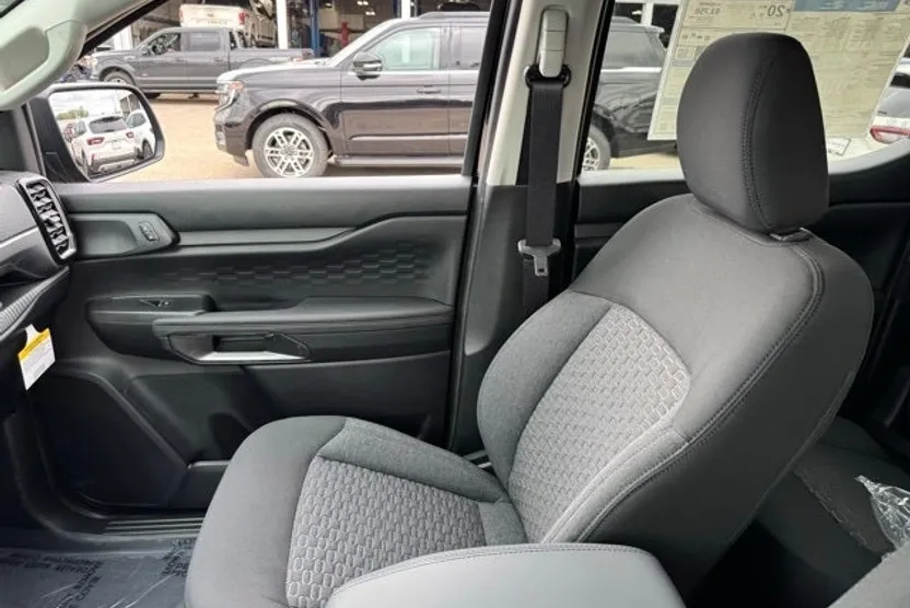 2025 Ford Ranger XLT photo 1
