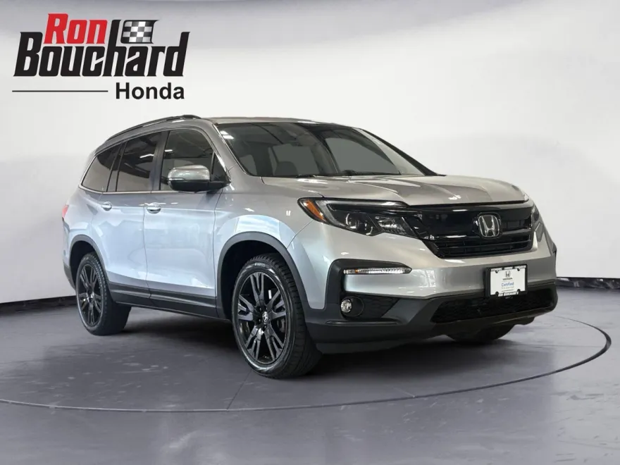 2022 Honda Pilot SE photo 1