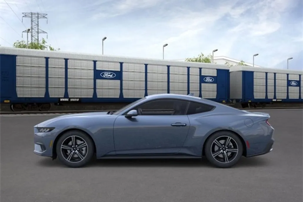 2025 Ford Mustang EcoBoost Premium photo 1