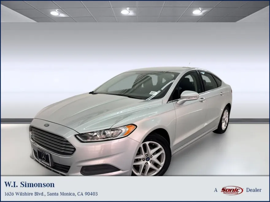 2014 Ford Fusion SE photo 1