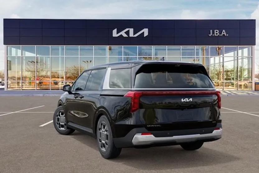 2026 Kia Carnival EX photo 1