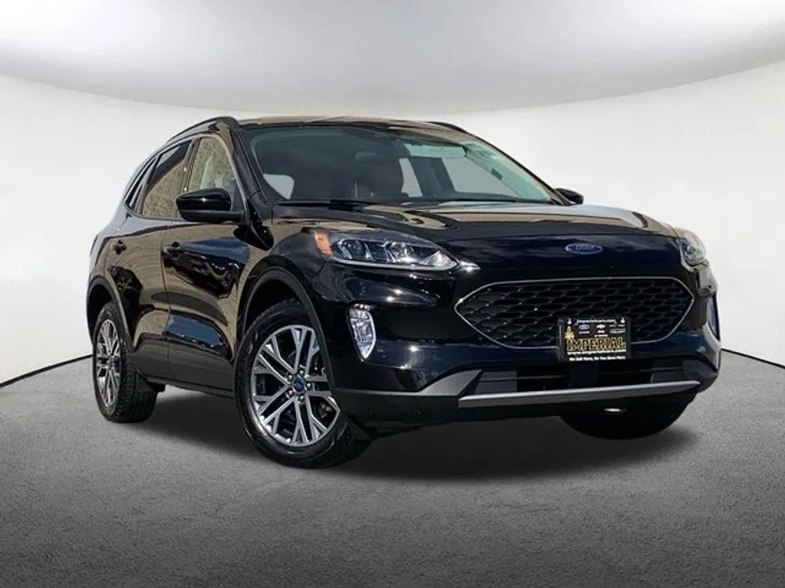 2021 Ford Escape SEL photo 1