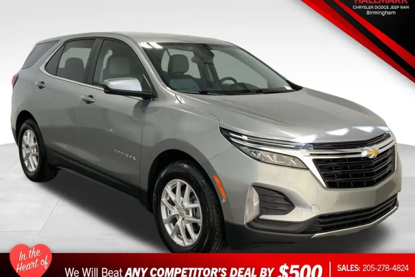 2024 Chevrolet Equinox LT photo 1