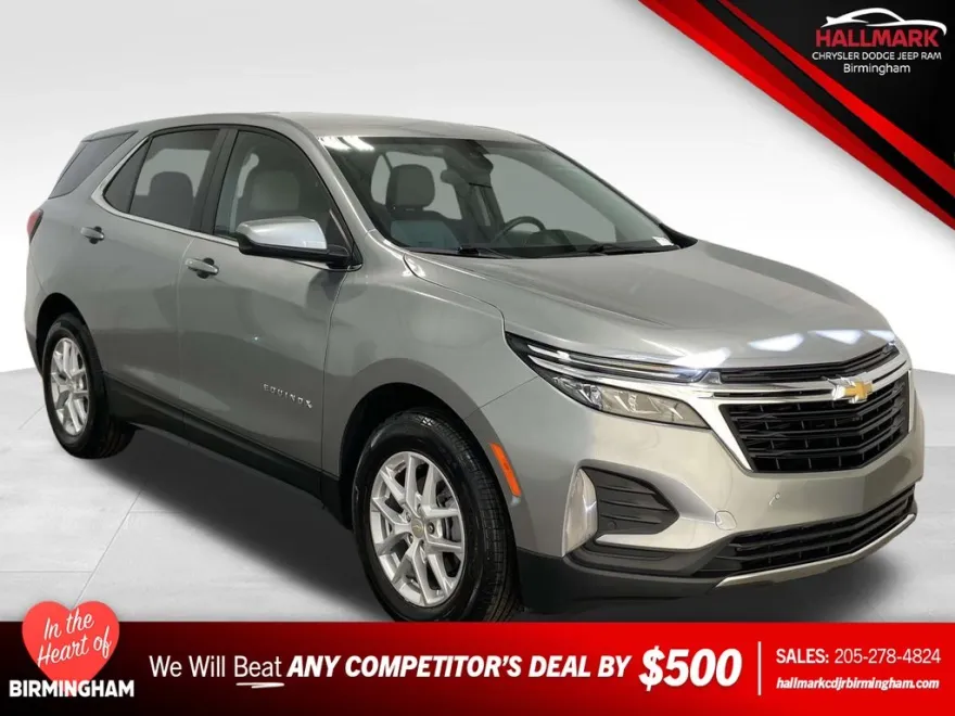 2024 Chevrolet Equinox LT photo 1