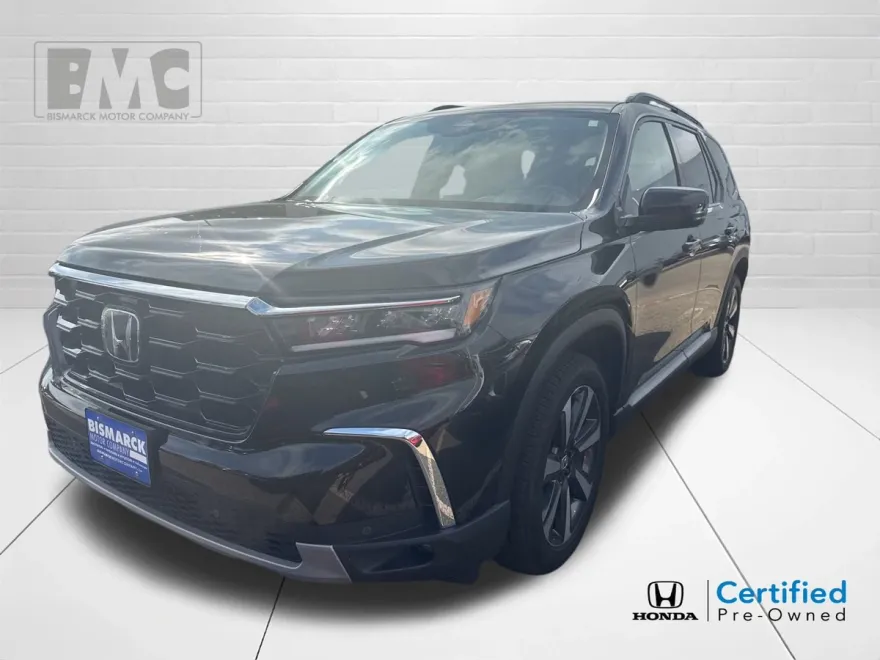 2024 Honda Pilot Touring photo 1