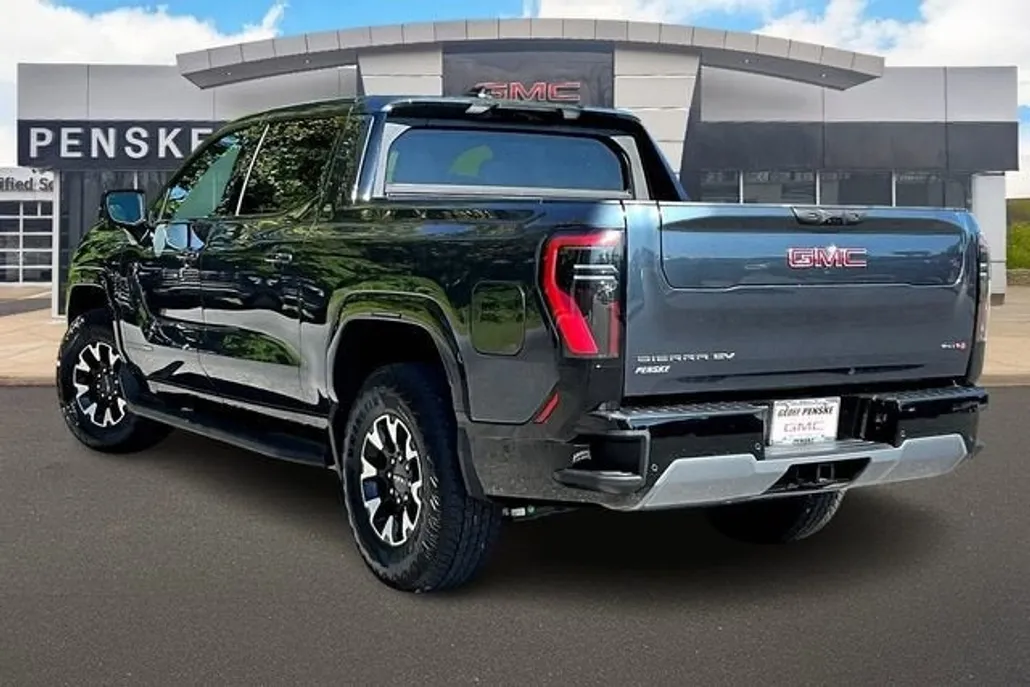 2026 Gmc Sierra EV AT4 photo 1