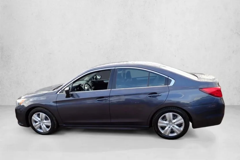 2015 Subaru Legacy 2.5i photo 1