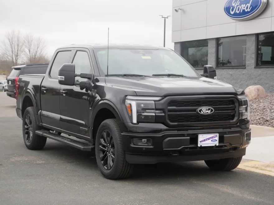 2025 Ford F-150 Lariat photo 1
