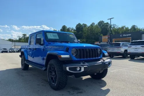 2025 Jeep Gladiator Sport photo 1