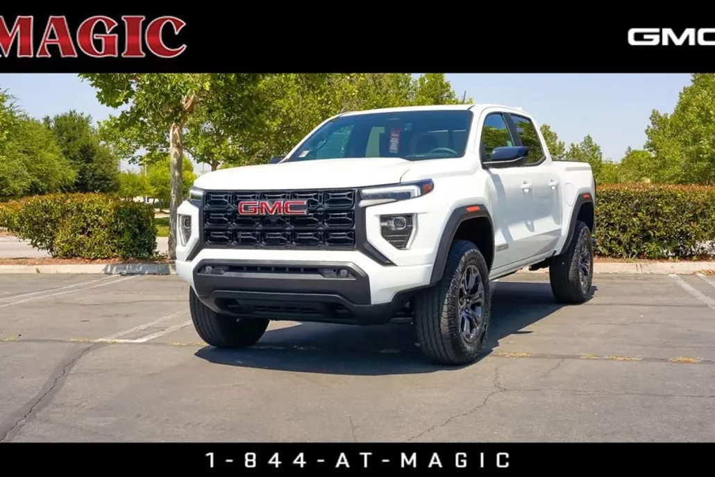 2025 Gmc Canyon Elevation photo 1