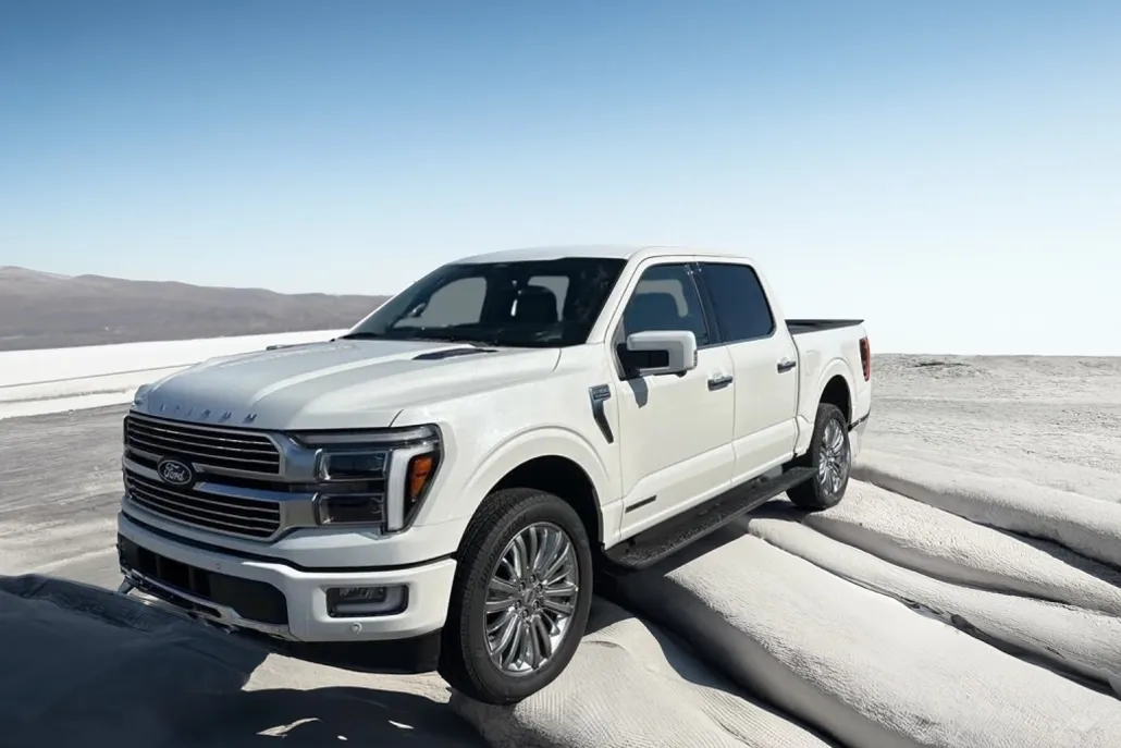 2025 Ford F-150 Platinum photo 1
