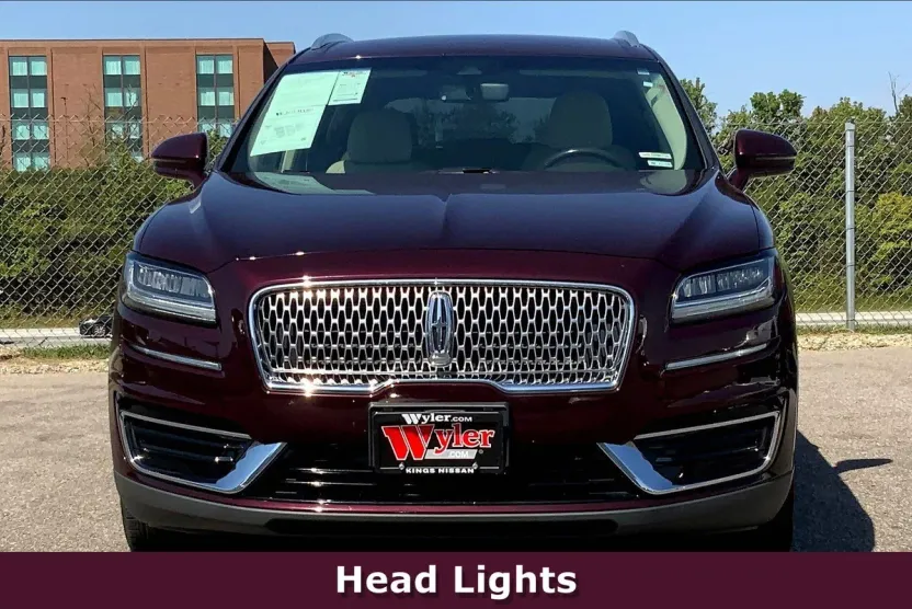 2019 Lincoln Nautilus Standard photo 1