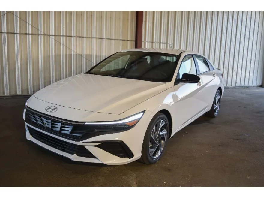 2025 Hyundai Elantra Hybrid SEL Sport photo 1