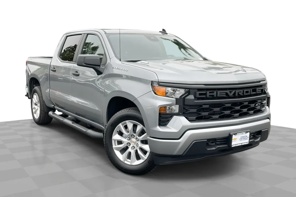 2025 Chevrolet Silverado 1500 Custom photo 1