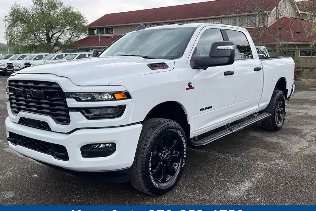 2025 Ram 2500 Big Horn photo 1