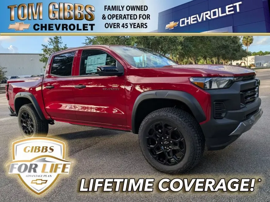 2026 Chevrolet Colorado Trail Boss photo 1