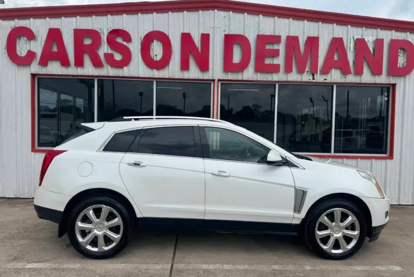 2015 Cadillac SRX Performance photo 1