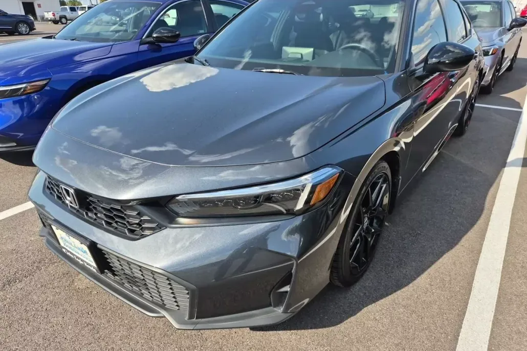 2025 Honda Civic Sport photo 1