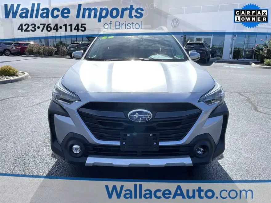2023 Subaru Outback Touring XT photo 1
