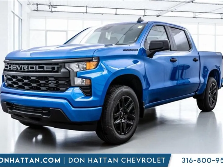 2025 Chevrolet Silverado 1500 Custom photo 1