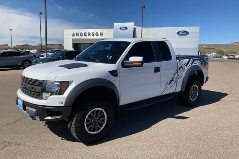 2010 Ford F-150 SVT Raptor photo 1