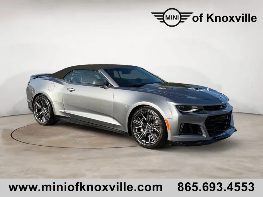 2022 Chevrolet Camaro ZL1 photo 1