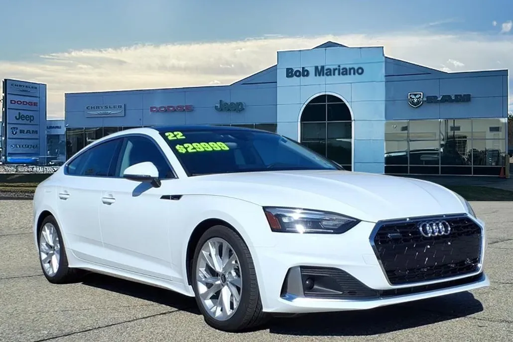 2022 Audi A5 Premium Quattro photo 1