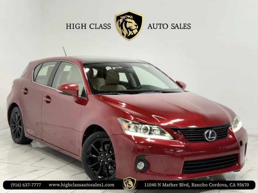 2012 Lexus CT 200h photo 1