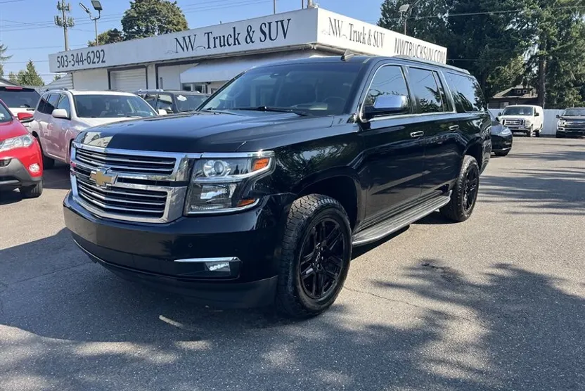 2016 Chevrolet Suburban LTZ 1500 photo 1