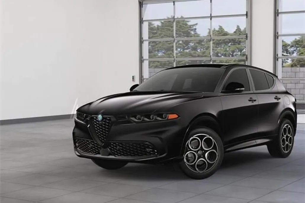 2025 Alfa Romeo Tonale photo 1