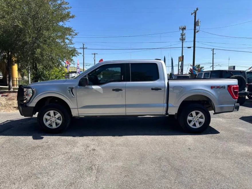 2022 Ford F-150 XLT photo 1