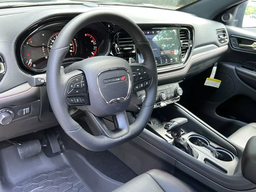 2025 Dodge Durango GT Plus photo 1