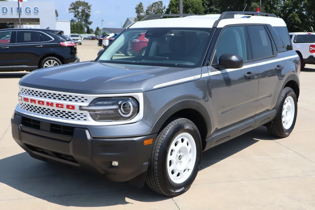2025 Ford Bronco Sport Heritage photo 1