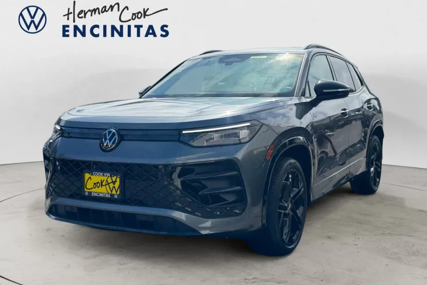 2025 Volkswagen Tiguan SE R-Line Black photo 1