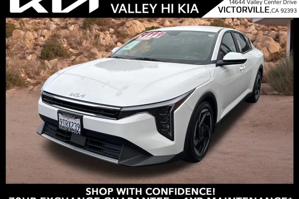 2025 Kia K4 EX photo 1