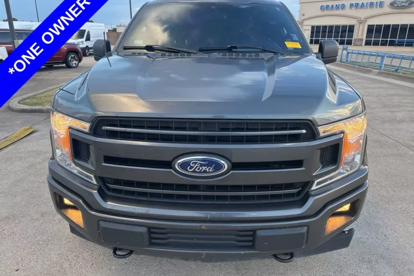 2020 Ford F-150 XLT photo 1