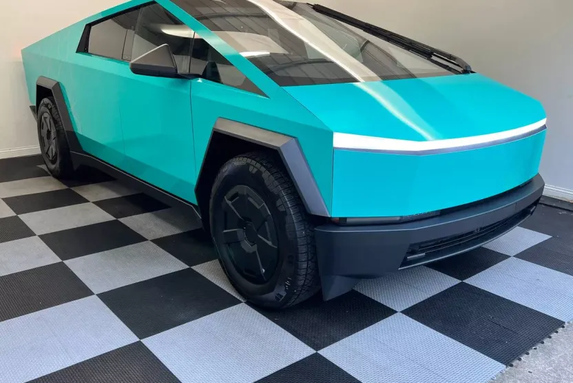 2024 Tesla Cybertruck All-Wheel Drive photo 1