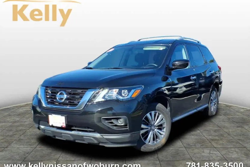 2020 Nissan Pathfinder S photo 1