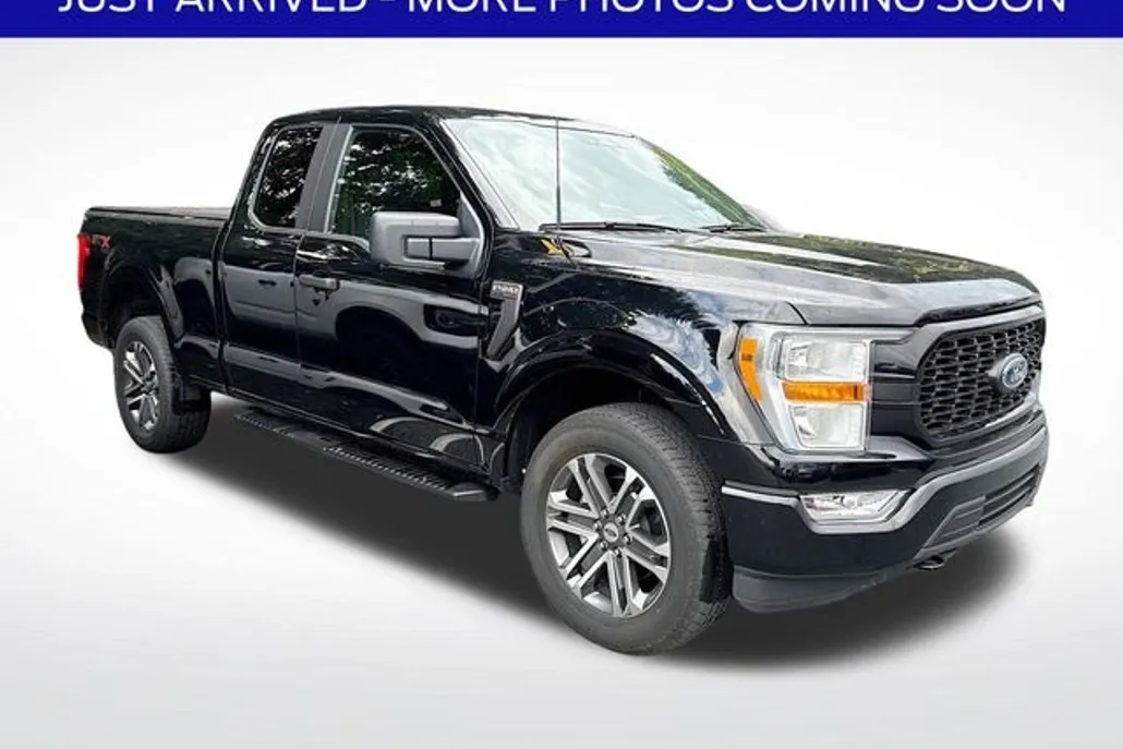 2022 Ford F-150 XL photo 1