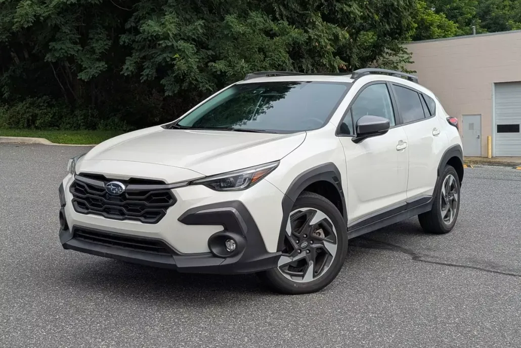 2024 Subaru Crosstrek Limited photo 1