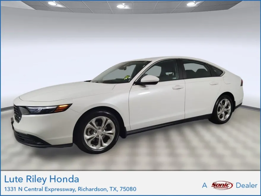 2024 Honda Accord LX photo 1