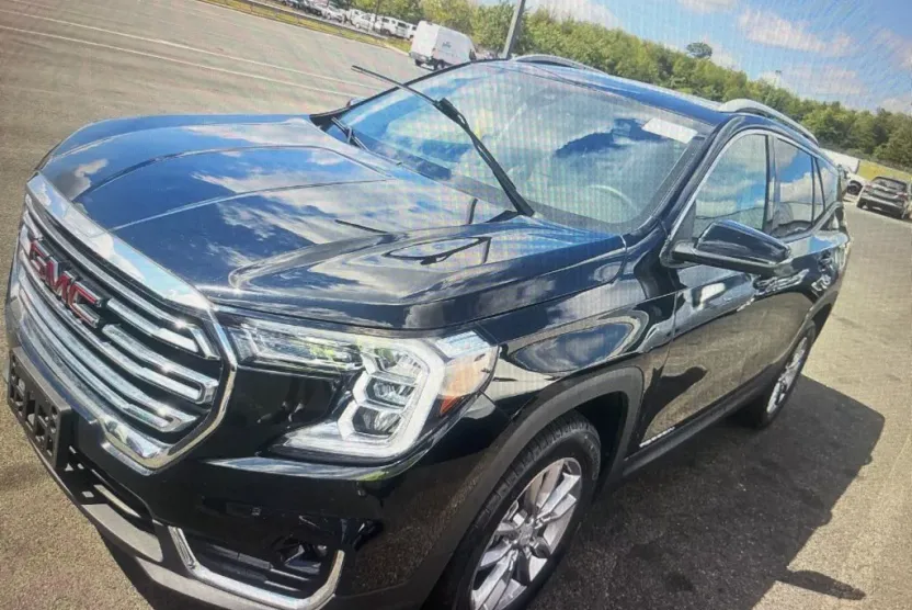 2023 Gmc Terrain SLT photo 1