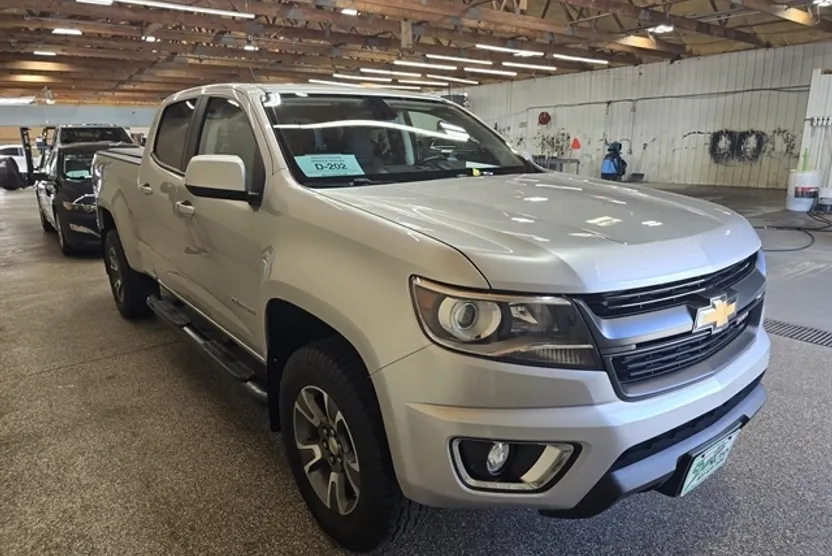 2017 Chevrolet Colorado Z71 photo 1