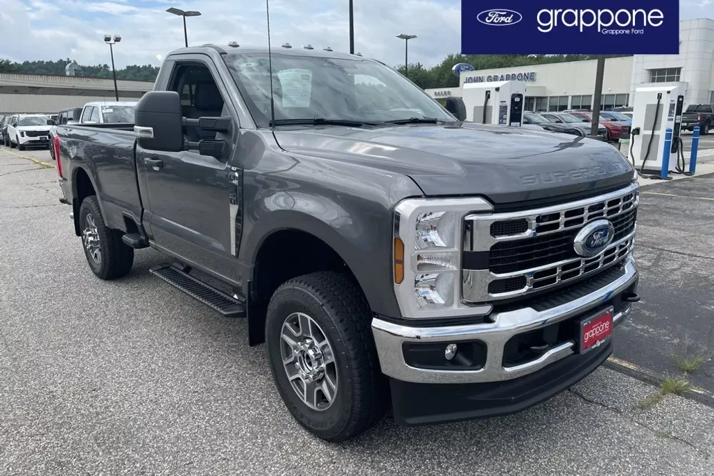 2025 Ford F-250 XL photo 1